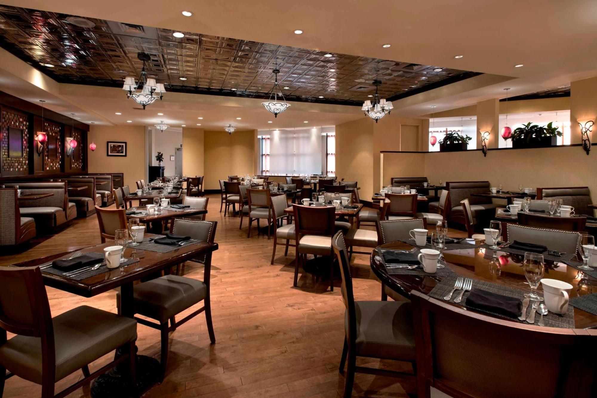 Marriott Albany Hotel Екстериор снимка